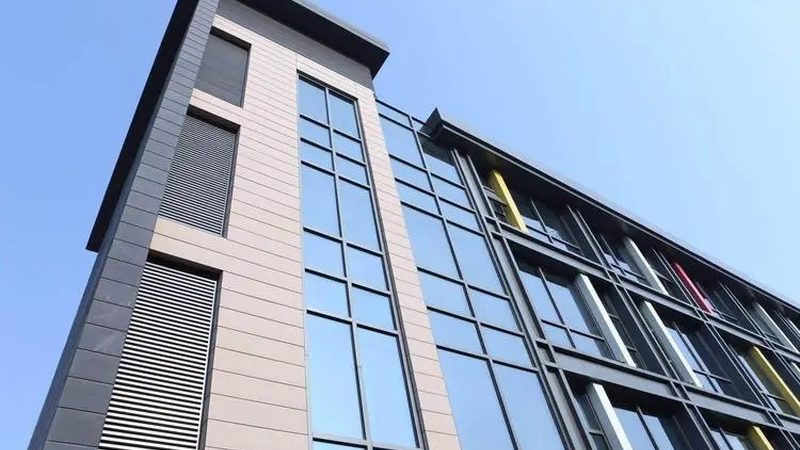 成都系统门窗定制：揭秘定制化的魅力与关键要点